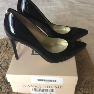 Ivanka Trump pumps size 8